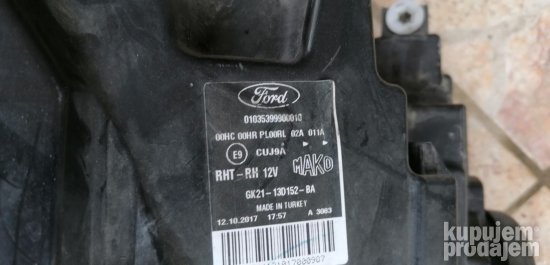 Ford Transit Custom 13-18 desni halogen far