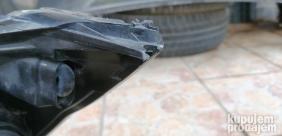 Ford Transit Custom 13-18 desni halogen far