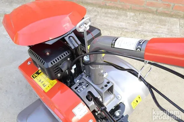 Kultivator sa frezom i točkovima Loncin 750 212 cm3 6KS