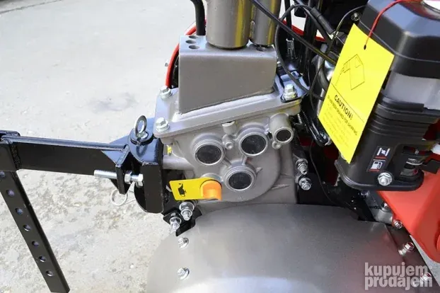 Kultivator sa frezom i točkovima Loncin 750 212 cm3 6KS