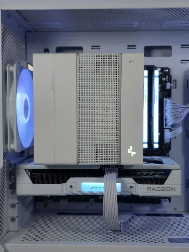 Ryzen 7 7800X3D RX 9060XT B840 32GB 1TB - SM159PC