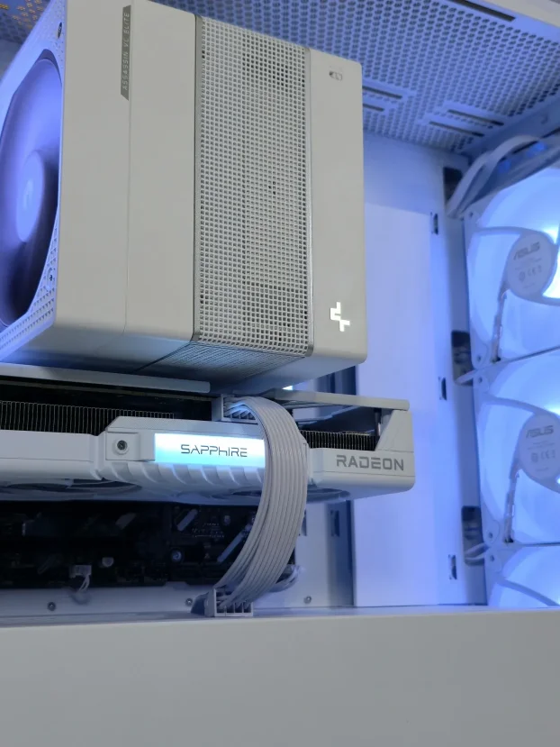 Ryzen 7 7800X3D RX 9060XT B840 32GB 1TB - SM159PC