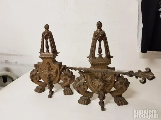Kaminski detalj od Bronze oko 1880 godina