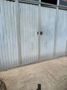 Metalna garazna vrata