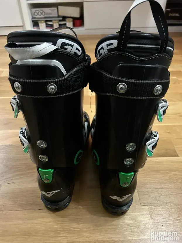 Nordica Doberman 285mm