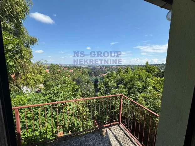 Popovica, trosobna, 39 m²