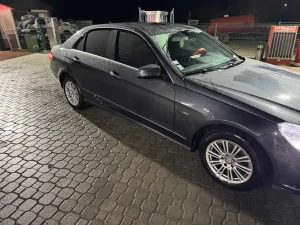 Mercedes E 350