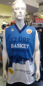 košarkaši dres majica XXL