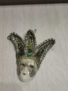 Maska magnet iz Italije