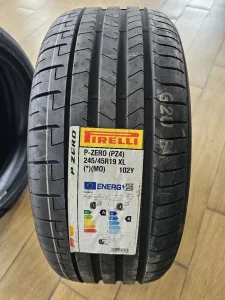 nove letnje gume 275/40 r 19 i 245/45 r19 pirelli