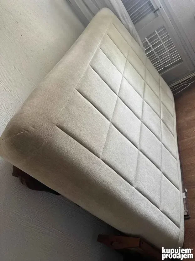 Spavaća soba, retro nameštaj