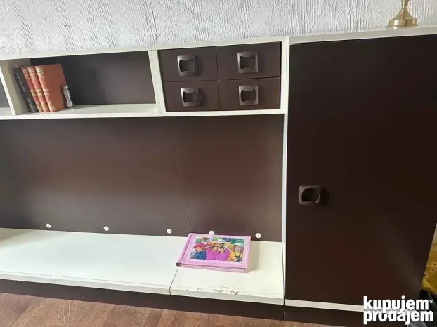 Spavaća soba, retro nameštaj