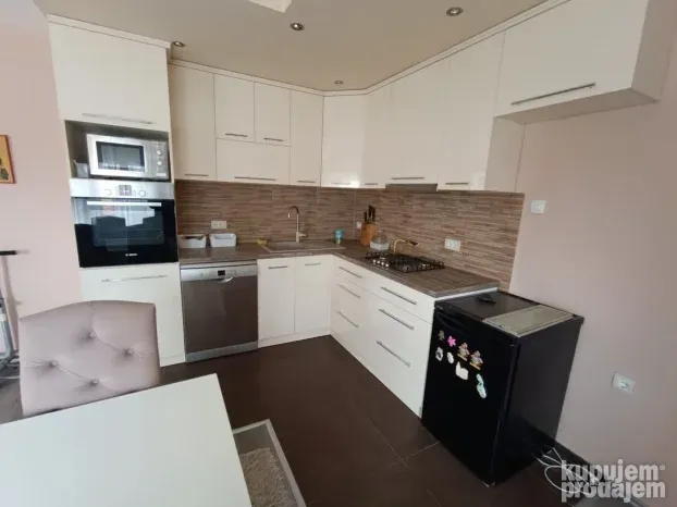 Kuća - 200 m2 - Dudara