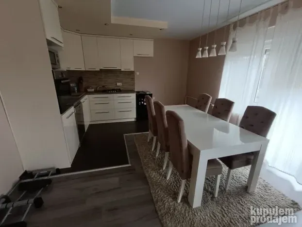 Kuća - 200 m2 - Dudara