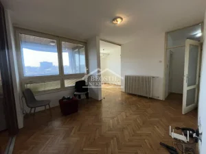 Karađorđeva, Smederevo, Centar, 3.0 trosoban, 65 m²