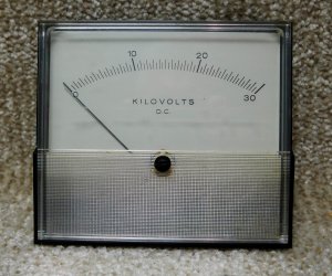 Instrument ugradni sa kretnim kalemom 1mA