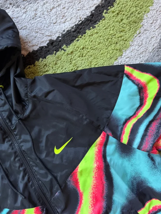 Nike Max Volume Windrunner [RETKO KAO NOVO]