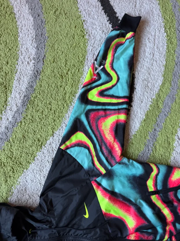 Nike Max Volume Windrunner [RETKO KAO NOVO]