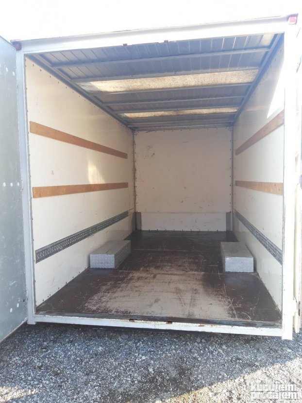 Izdavanje magacina skladista beograd od 5 do 35 kvadrata