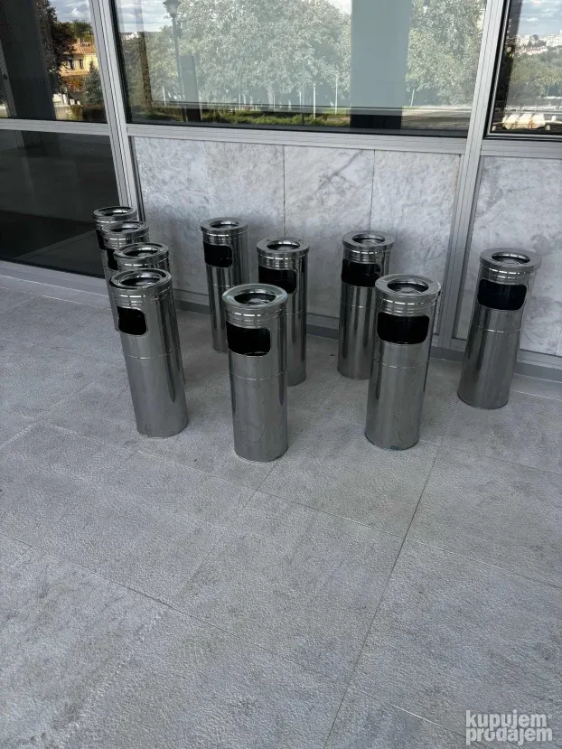 iznajmljivanje stajacih pepeljara