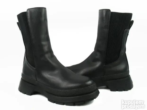 Buffalo oversized čizme R519