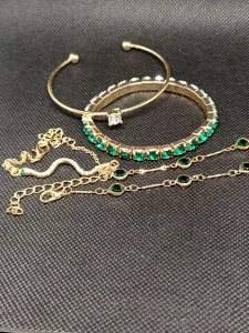 Set narukvica- 4komada/5komada