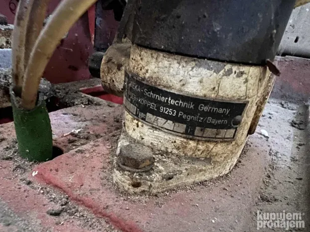 Mašina za sečenje hleba Beka Germany