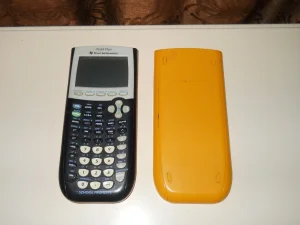 Graficki kalkulator Texas Instruments TI-84 PLUS
