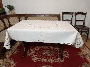 Stolnjak vez iz bakine škrinje