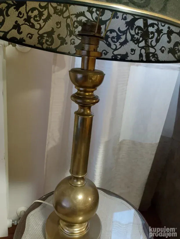 Lampe antikviteti