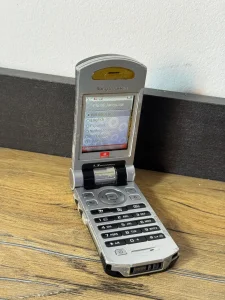 Sony Ericsson V800