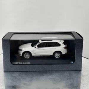 1/43 BMW X5 F15 Paragon
