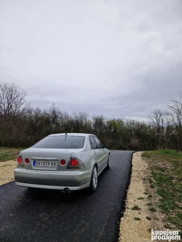 1999 Lexus IS 200 6 CILINDRA