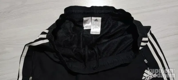 Adidas trenerka vel. M