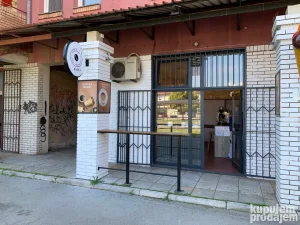 Prodajem kafić u radu