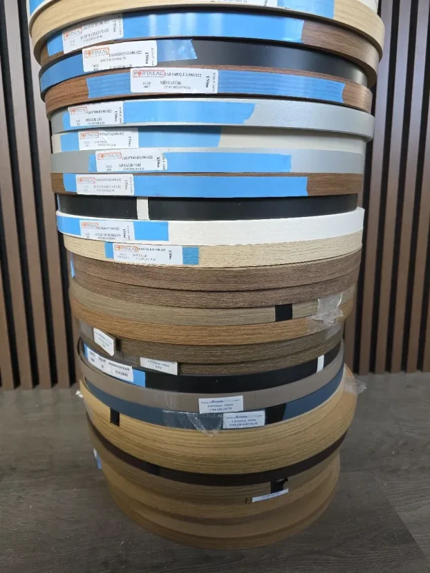 ABES  kant traka PVC 22/0,8 i 40/0,8