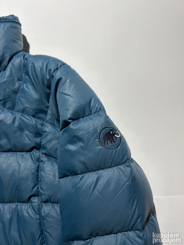 Mammut M (2)