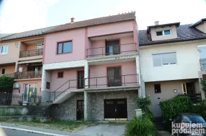 Djordja Radića 16, Kraljevo, Vojno naselje, 5+ petosobna, 105 m²