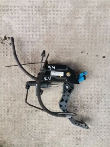 Vw polo 9n pedala papuca kvacila sa cilindrom