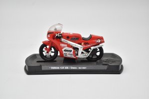 Yamaha YZR 500 Checa Guiloy Spain maketa motora 12627 1/18