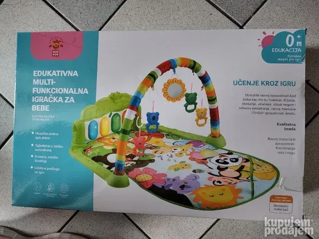 Bebi podloga gimnastika muzicka