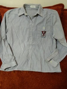 ženska košulja broj 38 veči model Nemačka