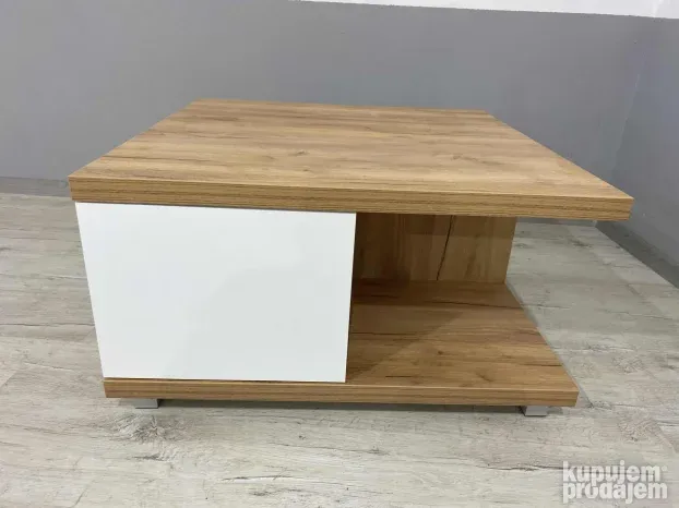 Klub sto 2F - zlatni hrast