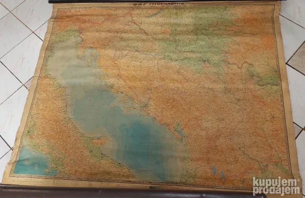 Stara geografska karta fnr jugoslavije iz 61 godine