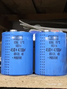 Kondezator 4700 mF 450v u36L 0512L 49