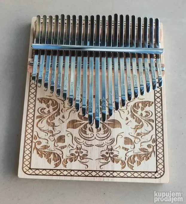 Kalimba svetlo braon nezna boja 21keys sa torbicom
