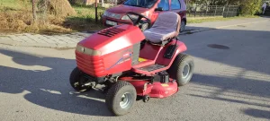 Traktor kosilica TORO 17-44 HXL ~ 17.5hp ~ 3 NOZA ~ U.S.A.