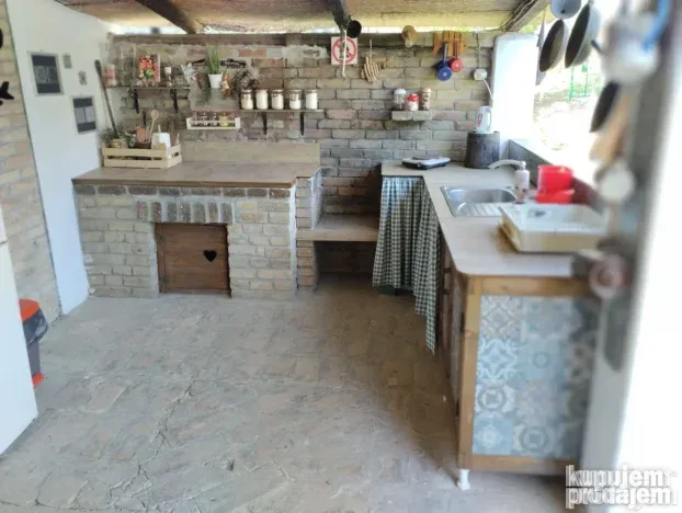 Kamp Neštin
