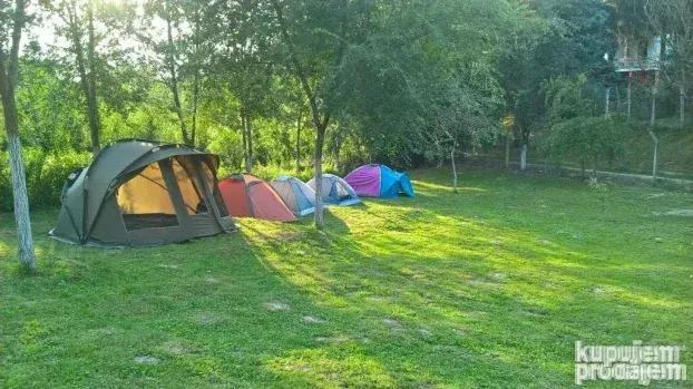 Kamp Neštin