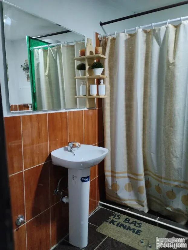 Kamp Neštin
